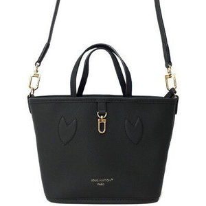 Louis Vuitton Monogram Neverfull Bag